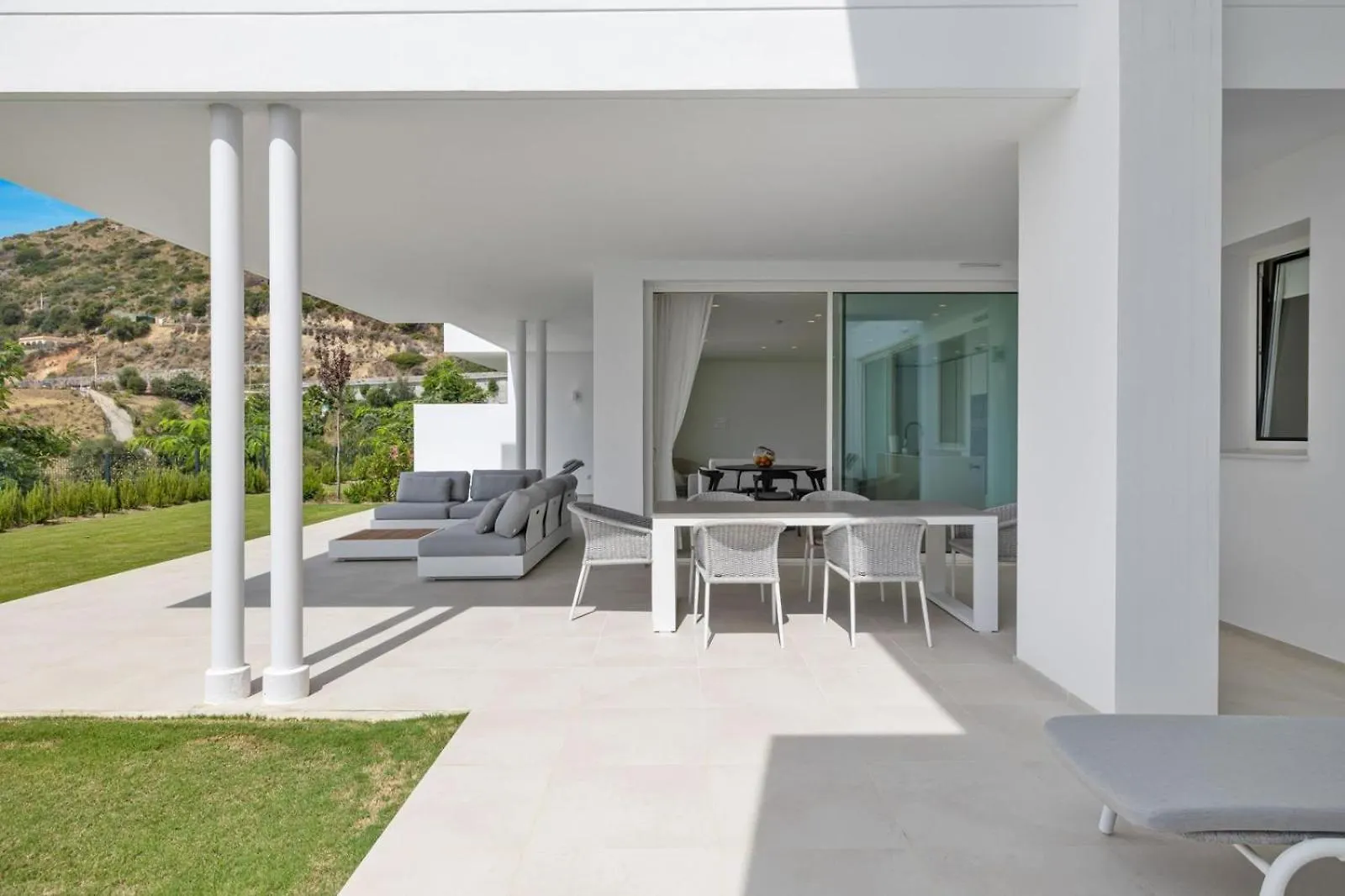 Hillside Flat With Pool In Palo Alto By Costarentals - Ref M49 Marbella Apartment
