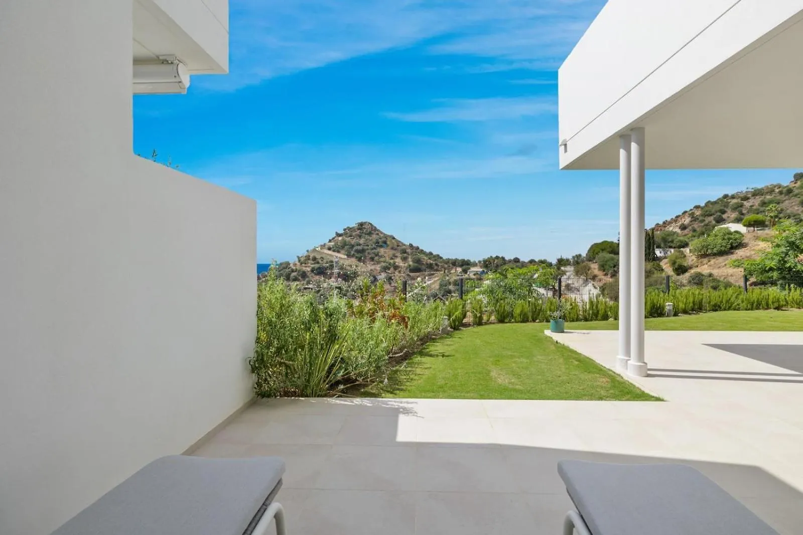 Apartment Hillside Flat With Pool In Palo Alto By Costarentals - Ref M49 Marbella Spain