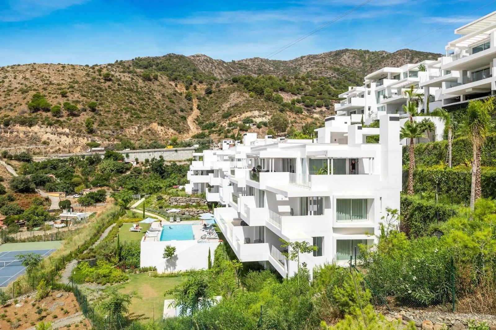 Hillside Flat With Pool In Palo Alto By Costarentals - Ref M49 Marbella Spain