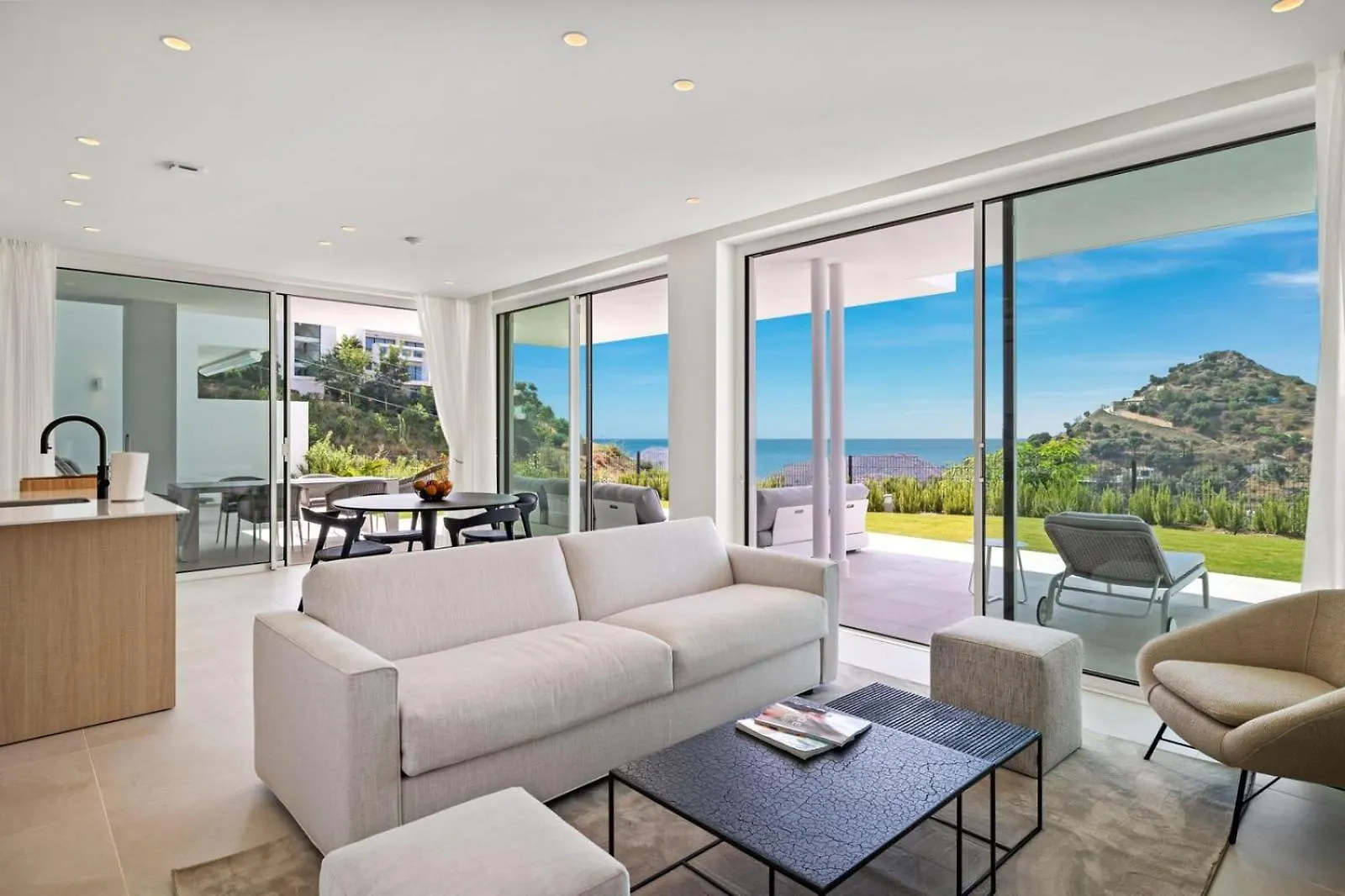 Apartment Hillside Flat With Pool In Palo Alto By Costarentals - Ref M49 Marbella